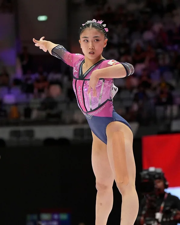 Rina KISHI