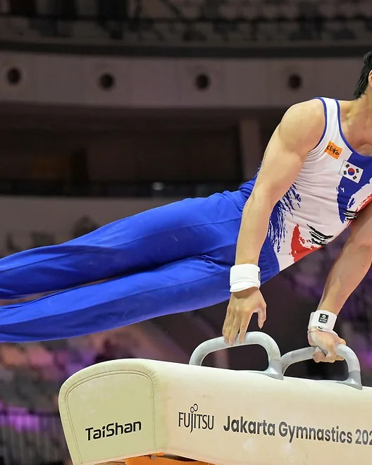 Woong HUR