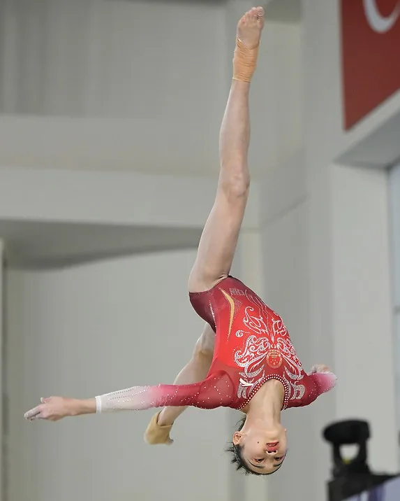 Xinyi QIN